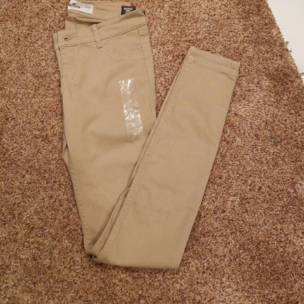 Hollister Super Skinny Khaki Jeans.